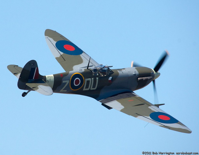 Spitfire AR614